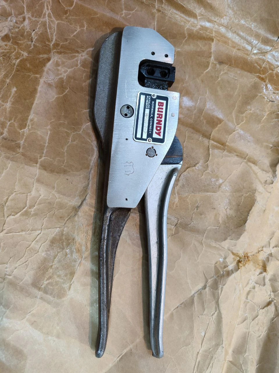 photo_3_2025-06-11_12-56-50 آچار پرس کابلشو آلومینیومی آمریکایی - تصویر 1